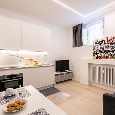 Luxury Apartment - A Due Passi Dal Centro Di Milano Esterno foto