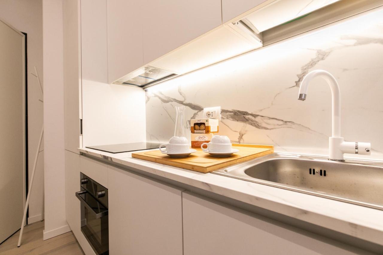 Luxury Apartment - A Due Passi Dal Centro Di Milano Esterno foto